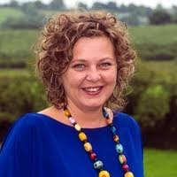 Deborah Waugh's Instagram, Twitter & Facebook