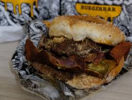 Nyobain burger sekut di lawless burgerbar. Lawless Burgerbar Cibubur Bogor Lengkap Menu Terbaru Jam Buka No Telepon Alamat Dengan Peta