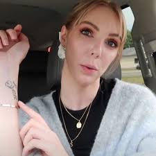 Sandrea : toutes ses photos sur Télé-Loisirs