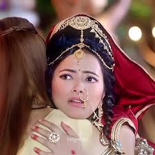 Helena Chandra Moment