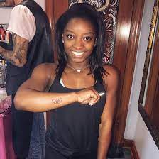 Cute small tattoos on black skin. The Best Small Tattoos You Ll Want To Copy From Celebrities Glamour