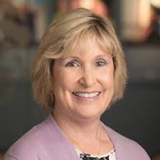 Diana Mccool's Instagram, Twitter & Facebook