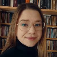 Carol Bizuk's Instagram, Twitter & Facebook