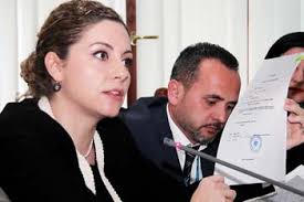 613 KILE KOKAINE, PSE U VONUA 2 JAVE KONTENIERI”