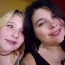 Making outdoor suncatchers for durability?