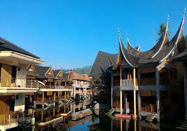 Cipanas adalah pemandian air panas yang terletak di tarogong, garut. 7 Hotel Dan Penginapan Recomended Di Cipanas Garut Sanjaya Tour