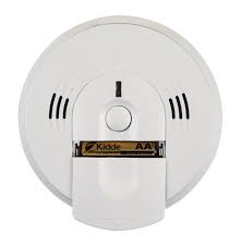 The first alert sco500b uses to a photoelectric sensor to detect smoke and an electrochemical sensor to detect carbon monoxide. 8 Best Fire Smoke Alarms 2021 Best Smoke Detector Reviews Her Style Code