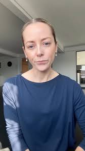 Funny story… When I signed up to take class with the wonderful Raymond  Chai, I had no idea that Mr Christopher Hobson would be behind the piano!  I'd run into class—uncharacteristically right