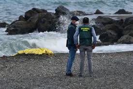 Des dizaines de personnes sont mortes subitement ces derniers. Tensions Entre L Espagne Et Le Maroc Le Corps Sans Vie D Un Migrant Repeche Par La Police A Ceuta