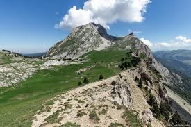 Le Grand Veymont Par Le Pas Des Bachassons Et Boucle Par Le Pas De La Ville Blog Outdoor Trace Les Cimes Randonnee Vercors Gresse En Vercors Randonnee