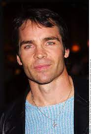 Abc general hospital paid silent tribute today to former cast member jay pickett, who died on july 30 at age 60 while in idaho. Wahrend Dreharbeiten Jay Pickett Ist Plotzlich Verstorben Promiflash De