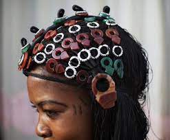 Traditional Headdresses Banned By Islamist Group Return To Mali Headdress Hair Adornments Natural Hair Styles