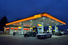 Top tier™ detergent gasoline brands. Hd Wallpaper White And Red Shell Gasoline Station Gas Station Oil Industry Wallpaper Flare