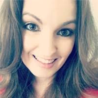 90+ perfiles de «Nicolette»