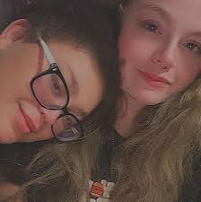 Katie Cheney in people