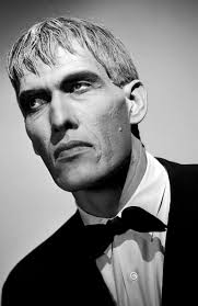 Lurch from Addams Family" Ted Cassidy in 1965 reading to his kids Sean and  Cameron. His children became attorneys when they grew up.