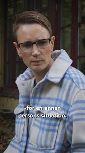 Paula finns där när Henry behöver det. 💜Vi behöver fler som står vid  någons sida. 💜 Paula säger så här om att vara god man:, ”Det ger mig  glädje att hjälpa en annan människa. Det är många som inte ...