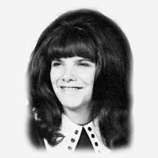 Karen Tarpley's Instagram, Twitter & Facebook