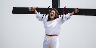 Vous trouverez ici les dates de vendredi saint 2020, vendredi saint 2021 et plus en france. Philippines Les Sanglants Crucifiements Du Vendredi Saint