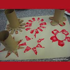 Un bricolage facile et rapide qui réchauffera un peu la maison lors de jours de pluie. Idees Bricolage Avec Rouleaux De Papier Hygienique Je Suis Une Maman