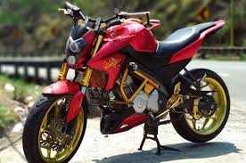 105 modifikasi vixion lama touring modifikasi motor via modifikasivixionbaru.blogspot.com. Tengok Nih Yamaha V Ixion Jadi Sangar Setelah Comot Comot Part Motor Lain Gridoto Com