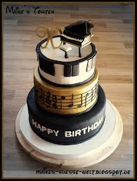 Passt Nicht Nur Zum Geburtstag Sondern Auch Zu Weihnachten Musik Kuchen Klavier Kuchen 90 Geburtstag Kuchen