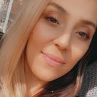 Laura Skipper's Instagram, Twitter & Facebook