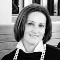 Riana Smith's Instagram, Twitter & Facebook