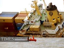 Salvage operation News Photo Coast ...