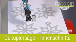 Es ist sehr faszinierend wie aus buntem papier, das geschnitten und geklebt wird. Sagetipp Innenschnitte Mit Der Dekupiersage Youtube