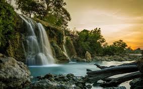 Kumpulan gambar garfield si kucing gemuk yang lucu. Wisata Air Terjun Toroan Yang Penuh Legenda Juni 2021 Travelspromo