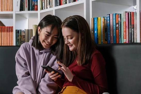 The Rise of Online Entertainment: Exploring Digital Trends and Innovations