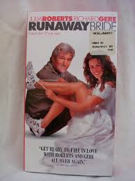 Amazon.com: Runaway Bride : Julia Roberts, Richard Gere, Joan Cusack,  Hector Elizondo, Rita Wilson, Paul Dooley, Garry Marshall: Movies & TV