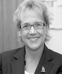 3095 YERBA BUENA ROAD • SAN JOSE, CALIFORNIA • 95135-1598 408.274.7900  WWW.EVC.EDU