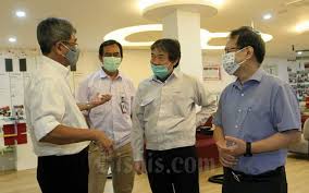 Dharma poliplast didirikan pada juli 2002, mengkhususkan diri dalam berbagai injeksi plastik untuk otomotif, komponen elektronik, barang olahraga dan furnitur seperti helm sepeda motor, depan dan cover lampu belakang untuk otomotif, suku cadang pendingin, lemari tv dan banyak lagi kepuasan pelanggan adalah prioritas kami, sehingga kami akan selalu memberikan Ydba Berkolaborasi Dengan Ahm Dan Dharma Group Berikan Pelatihan Kepada Umkm Bisnis Com
