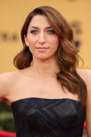 Peretti starred alongside andy samberg, terry crews and joe lo truglio as 'gina linetti,' the 99th precinct's administrator. 12 Best Chelsea Peretti Ideas Chelsea Peretti Chelsea Gina Linetti