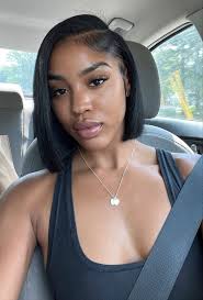 Yonna Thomas (thomasariyonna)