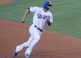 Trea turner has a.322 batting average (second in the league) for the dodgers, while adam frazier ranks first. Padres Vs Dodgers Game Preview Corey Seager Returns Mookie Betts Batting Leadoff