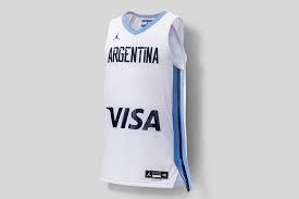 Camiseta de basquet oficial kappa 2021. Jordan Y Cabb Presentan La Nueva Camiseta De La Seleccion Argentina Zarpado