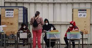 Se espera que estas elecciones presidenciales sufran las consecuencias del coronavirus y pueda haber una disminución en el voto de la población en séptimo lugar iría forsyth con el 7.7% de los votos, siendo uno de los candidatos que a inicios de 2021 ocupaba el primer lugar de las encuestas. Elecciones De Mayo De 2021 Quienes Pueden Votar Que Llevar Y Otras Respuestas