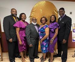 Lakewood Church of Christ...