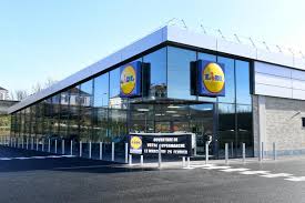 Il prend sa source à 2 209 mètres d'altitude dans le glacier du rhône et plus précisément dans le canton du valais en suisse puis il se jette dans le lac léman. Le Nouveau Lidl D Epernay Ouvrira Mercredi 26 Fevrier