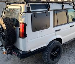 About the only single land rover ever not to make it to the end of a camel trophy event. Land Rover Discovery D2 Gullwing Window