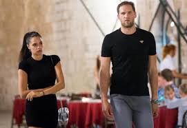 Appreciate all the love,texts and support. Uhvatili Ih Paparazzi Bojan Bogdanovic S Djevojkom Prosetao Stradunom Bljesak Info Bh Internet Magazin