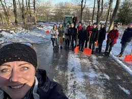 Sarah Dennett (MCIOB)