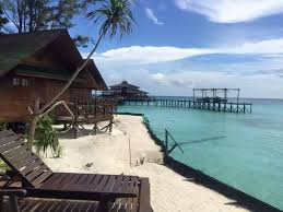 Antara tempat menarik yang boleh anda lawati di sekitar sandakan ini ialah pusat pemuliharaan orang utan sepilok, turtle islands national park restoran ini wajib anda singgah untuk menikmati hidangan tersebut. Pulau Lankayan Tempat Menarik Di Sandakan Sabah Tempat Menarik