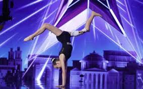 Mulțumesc @pavelbartos @smiley_omul @andra , @andimoisescu , @f.calinescu , multumesc intregii echipe @romaniiautalent. O LecÅ£ie ImpresionantÄƒ La Romanii Au Talent O CopilÄƒ A Ales SÄƒ I Fie Amputat Piciorul Pentru A Si Putea Urma Pasiunea Mama Ei Am Avut Multe DivergenÅ£e