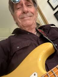 Vintage sx series guitar with great surf tones