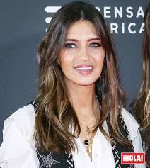 Sara Carbonero está viviendo días de cosas bonitas, distintas y arriesgadas