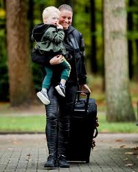 In dit artikel kun je onder het lijstje van de tien meest recente deals ook het overzicht van alle ingaande en uitgaande. Sherida Spitse Facebook